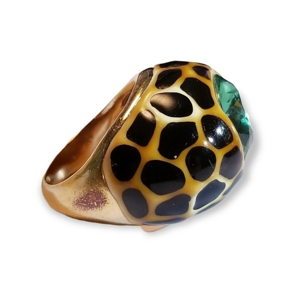 KJL KENNETH JAY LANE Gold Black Enamel Dome Cocktail Crystal Contemporary Ring